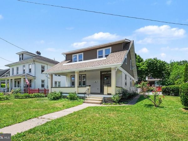 4 MYRTLE AVENUE, READING, PA 19606