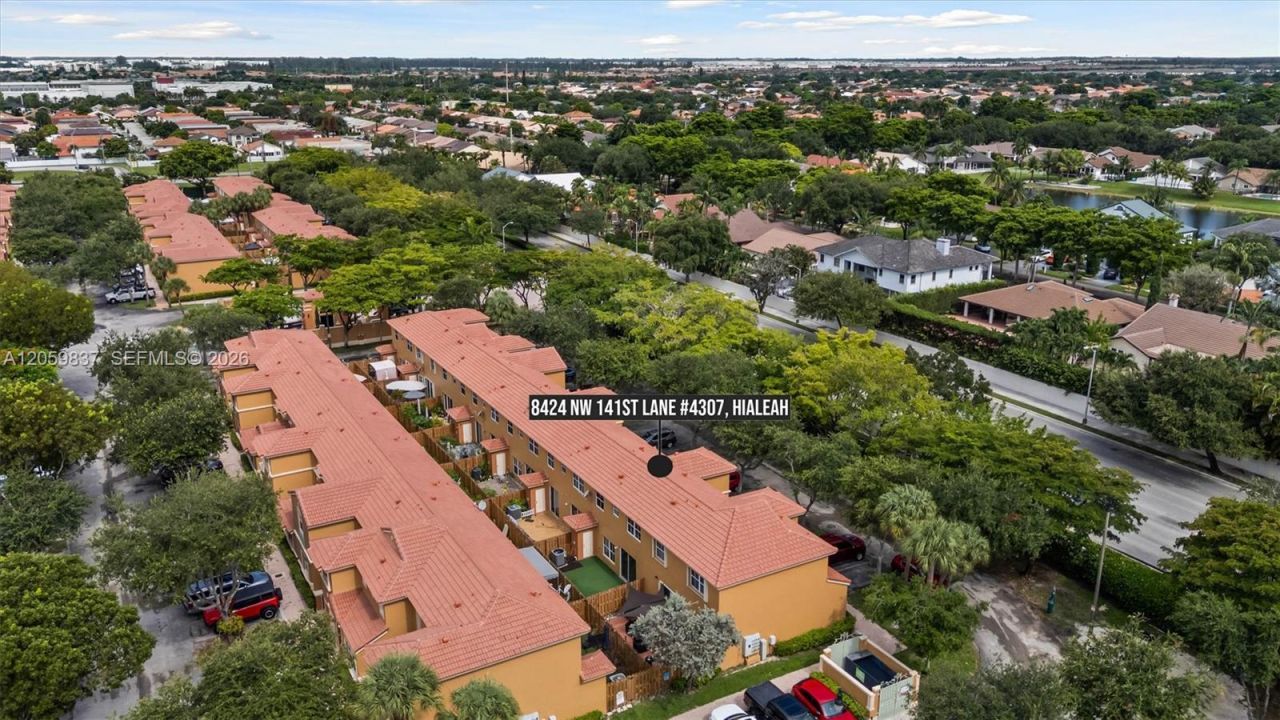 8424 NW 141st Ln , Unit 4307, Miami Lakes, FL 33016 Photo