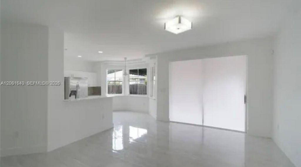 11022 NW 48th Ln , Doral, FL 33178 Photo