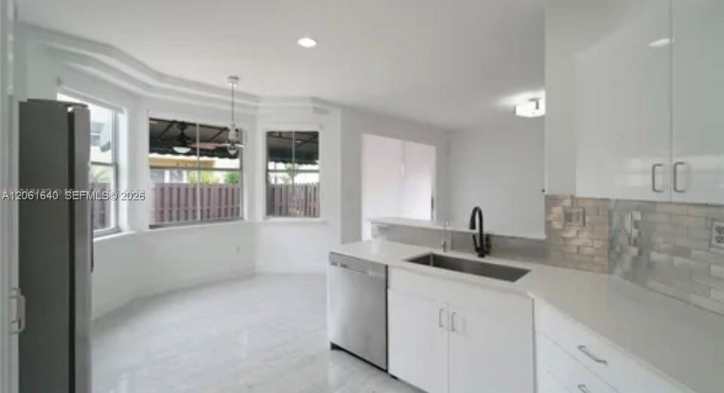 11022 NW 48th Ln , Doral, FL 33178 Photo