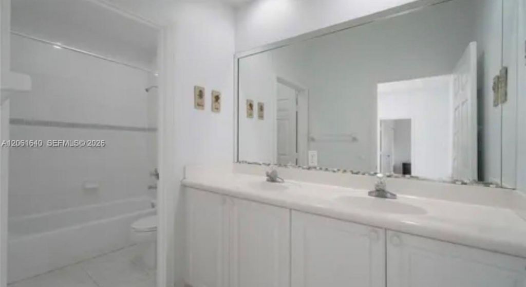 11022 NW 48th Ln , Doral, FL 33178 Photo
