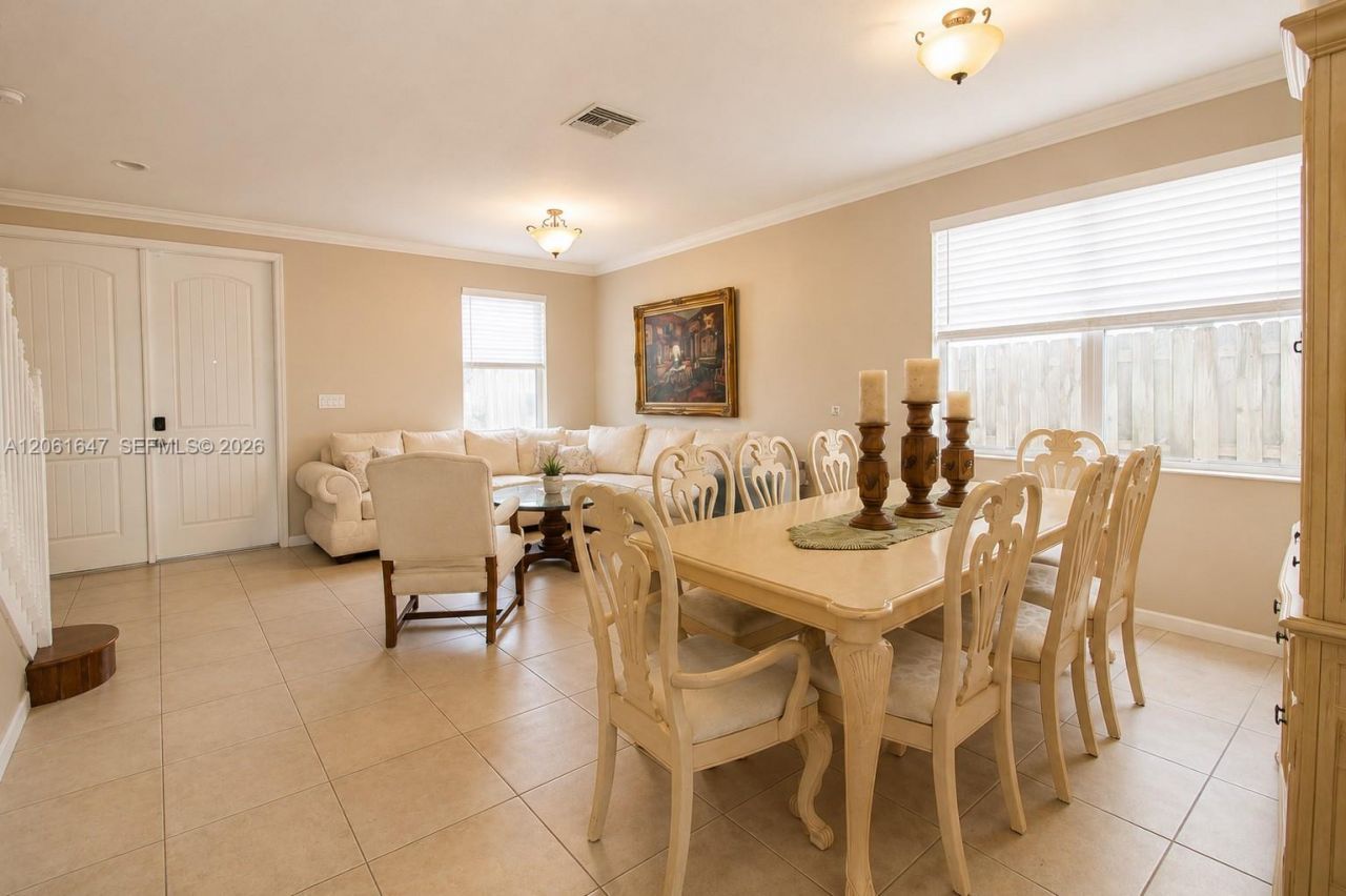 4190 NE 20th St , Homestead, FL 33033 Photo