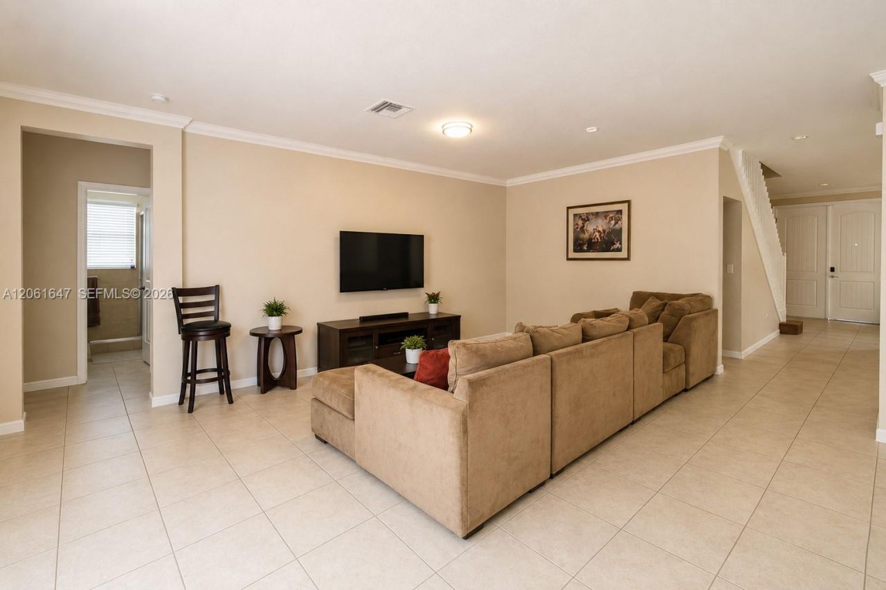 4190 NE 20th St , Homestead, FL 33033 Photo