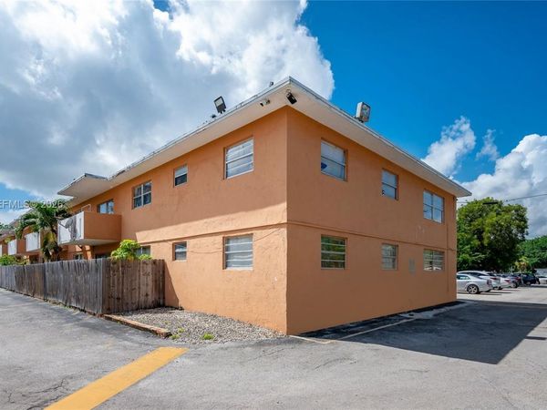 9760 SW 184th St , Unit 6D, Cutler Bay, FL 33157