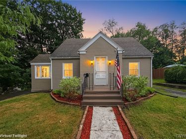 1 White Street, Whitesboro, NY 13492