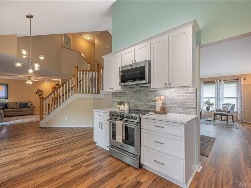 211 Nicole Court, Dayton, OH 45420 Photo 12