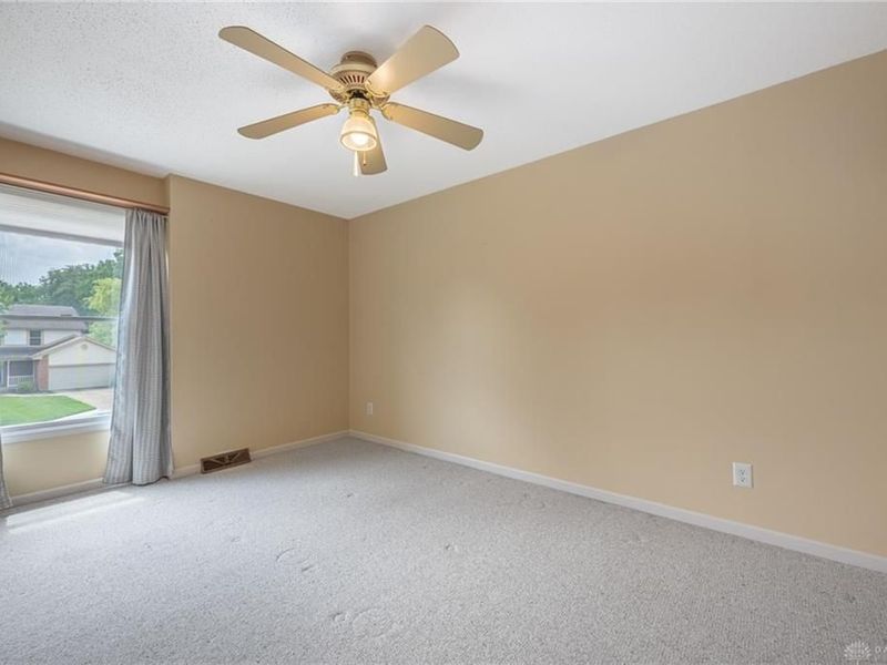 211 Nicole Court, Dayton, OH 45420 Photo 26