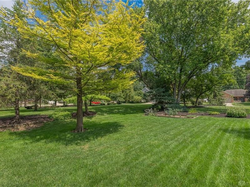 211 Nicole Court, Dayton, OH 45420 Photo 38