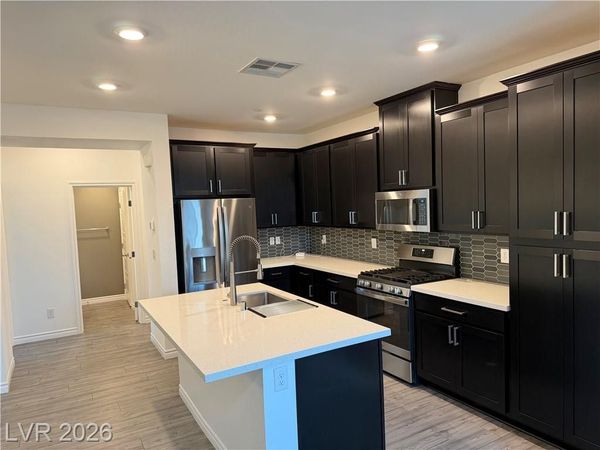 20 Barbara Lane, Unit 41, Las Vegas, NV 89183
