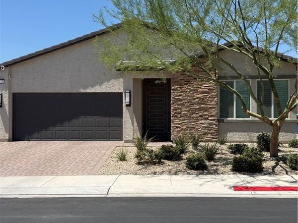 6727 Traveling Palmer Street , North Las Vegas, NV 89086