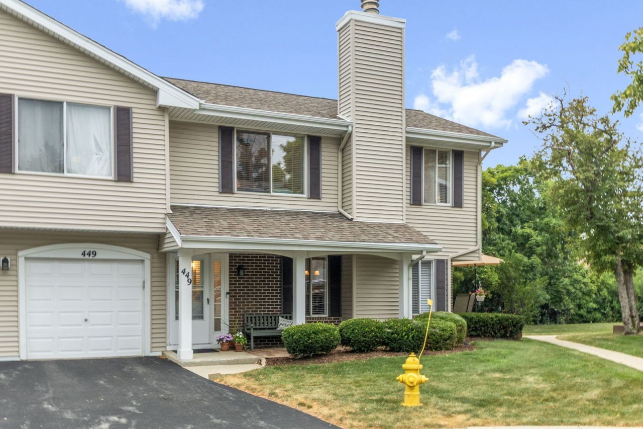449 Old Surrey Road, Hinsdale, IL 60521 Main Photo