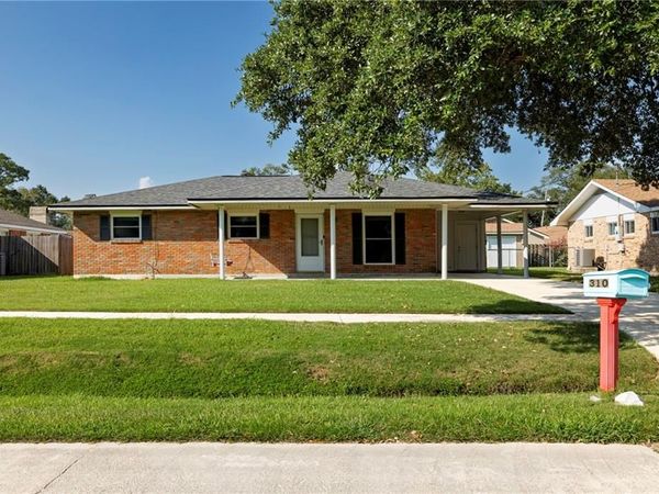 310 DOVER Street , Slidell, LA 70458