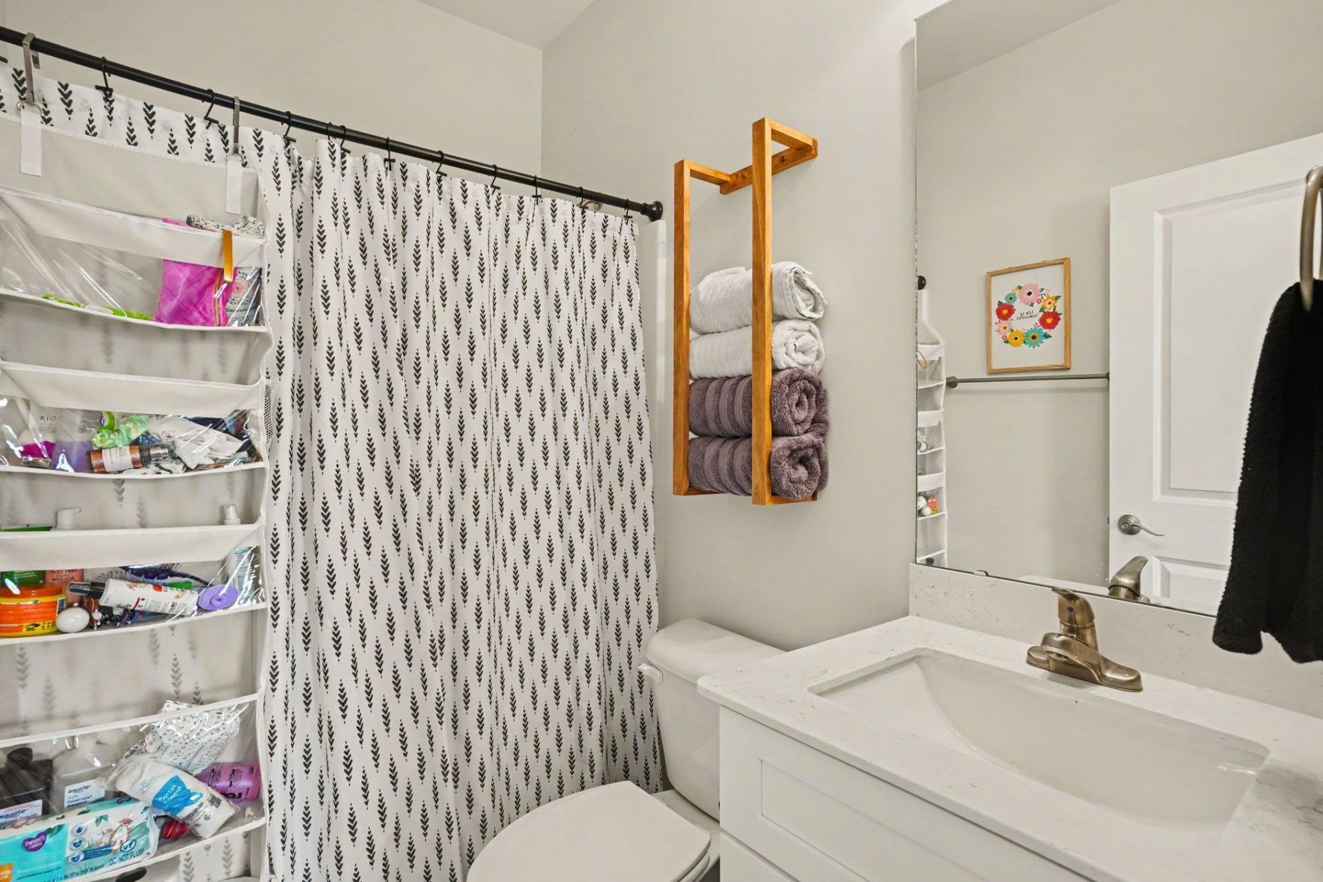 1511 6th Ave.  Photo 24