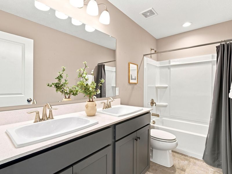 6196 Kalleva Street , Westerville, OH 43081 Photo 34