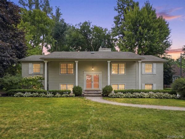 138 Aintree Road, Oakland Township, Mi 48306