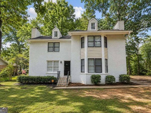 2611 Golfview Terrace SE, Conyers, GA 30013