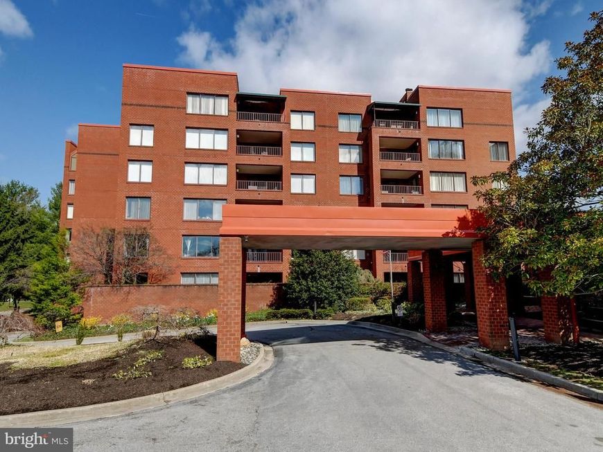 1 Gristmill Court, Unit 302, Baltimore, MD 21208 Main Photo