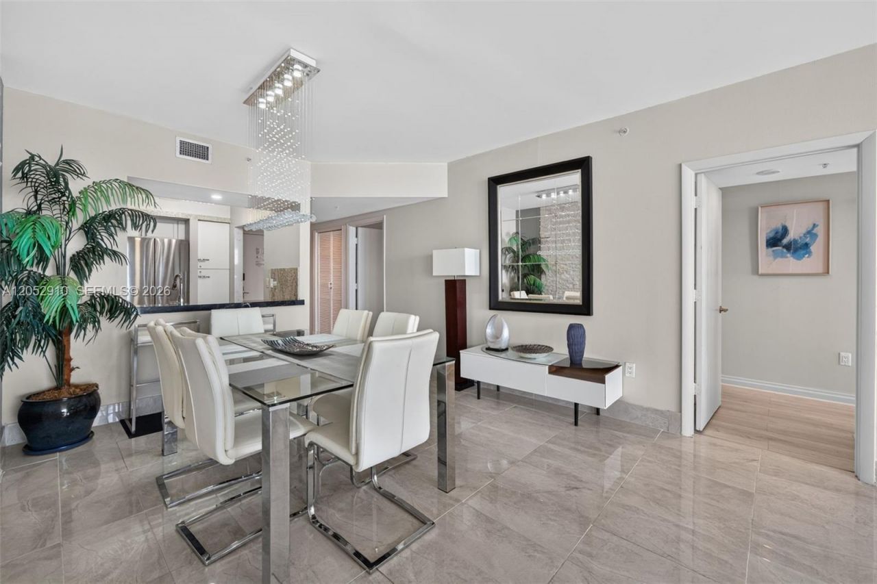 17375 Collins Ave , Unit 2101, Sunny Isles Beach, FL 33160 Photo