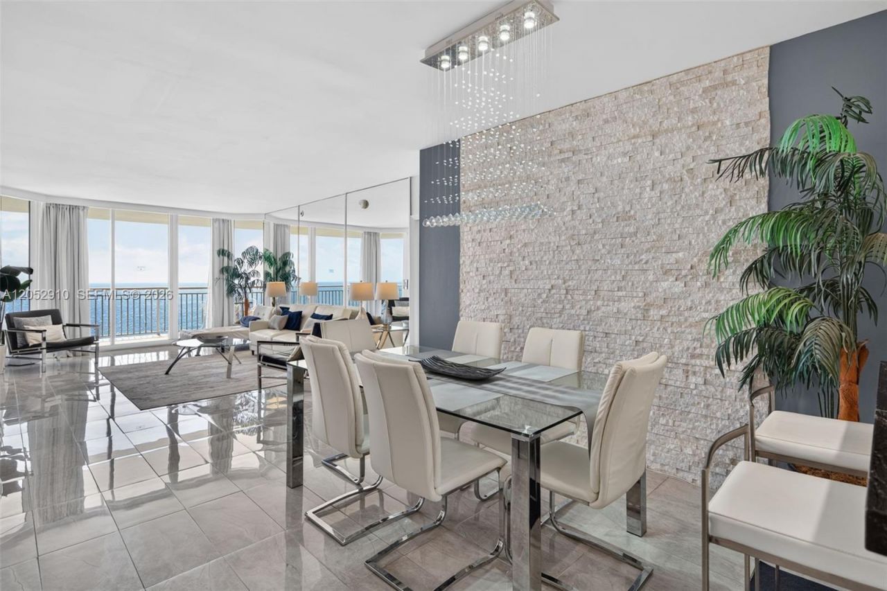 17375 Collins Ave , Unit 2101, Sunny Isles Beach, FL 33160 Photo