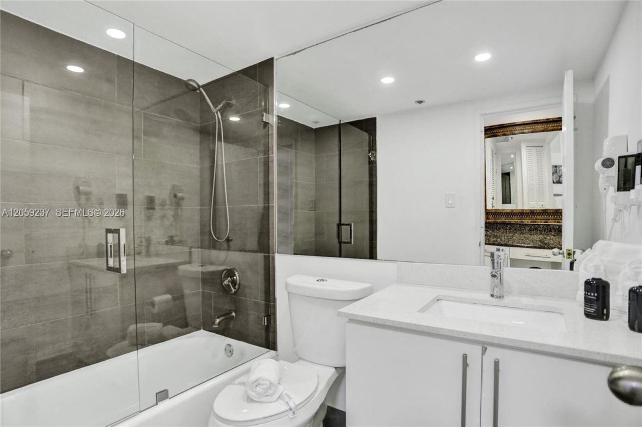 Please Call For Address, Unit 1110, Miami Beach, FL 33140 Photo