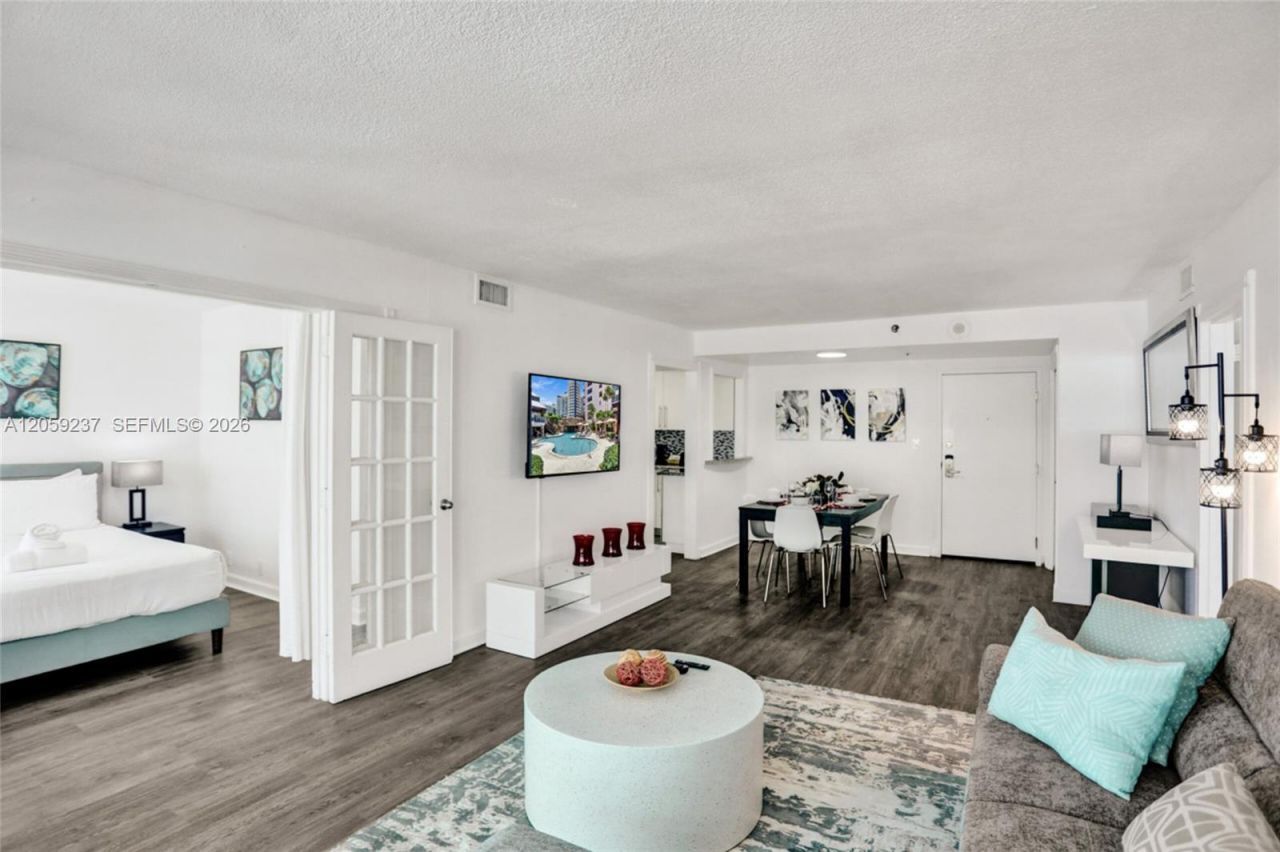 Please Call For Address, Unit 1110, Miami Beach, FL 33140 Photo