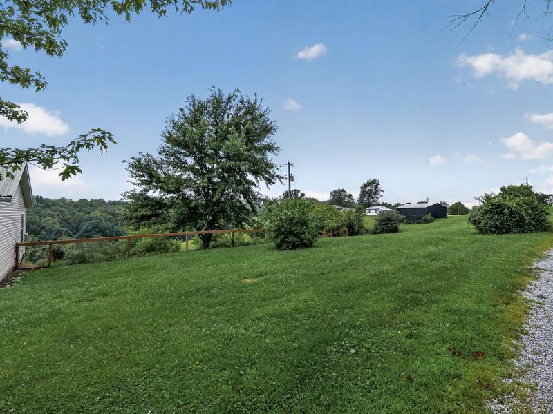 126 Hillview Drive, Falmouth, KY 41040 Photo 22