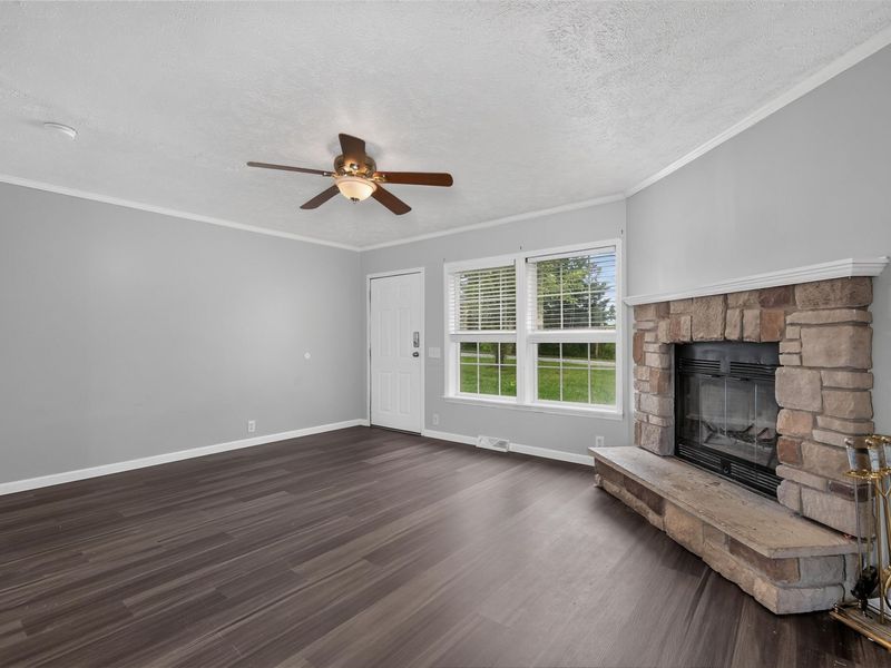 126 Hillview Drive, Falmouth, KY 41040 Photo 3