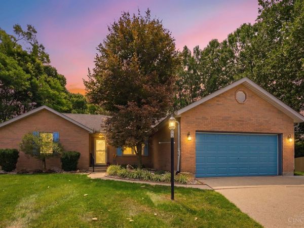 5962 Whitehorse Court, West Chester, OH 45069