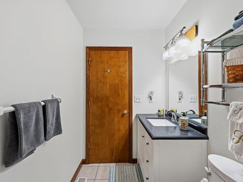 5962 Whitehorse Court, West Chester, OH 45069 Photo 23