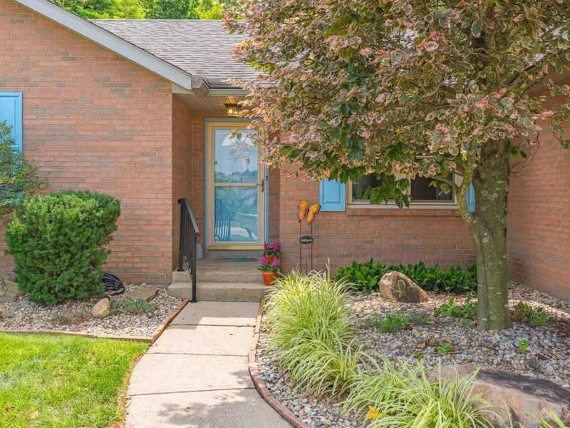 5962 Whitehorse Court, West Chester, OH 45069 Photo 5