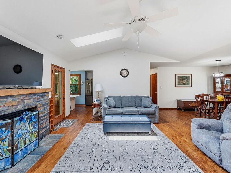 5962 Whitehorse Court, West Chester, OH 45069 Photo 7