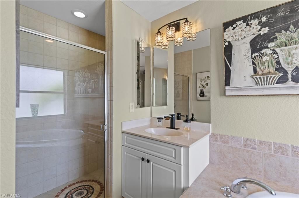 441 NE 5th Ave, Cape Coral, FL 33909 Photo
