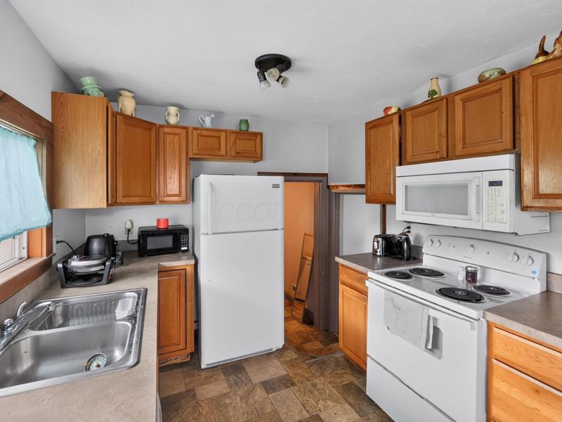 21270 Syler Road , Butler, OH 44822 Photo 8