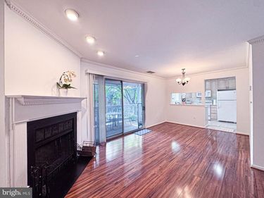 2604 E SOUTH ARLINGTON MILL DRIVE, Unit E, ARLINGTON, VA 22205