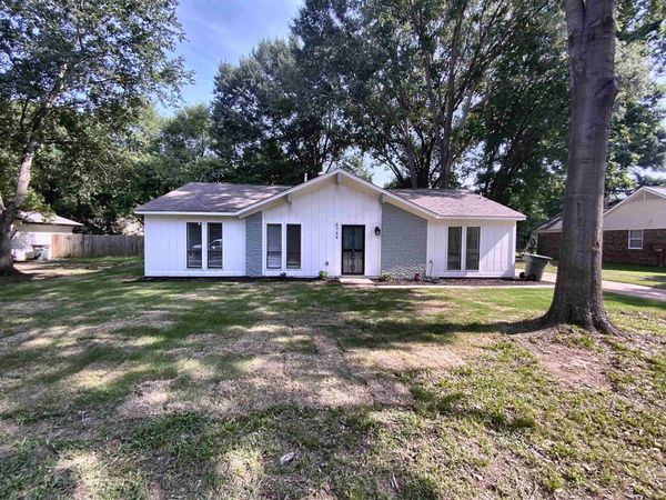 6744 BAINBRIDGE DR, Memphis, TN 38119
