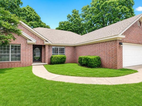 4100 Austin Lakes Circle , Sherwood, AR 72120