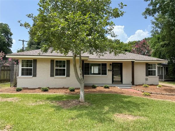 3738 Madison Park Boulevard, Shreveport, LA 71104
