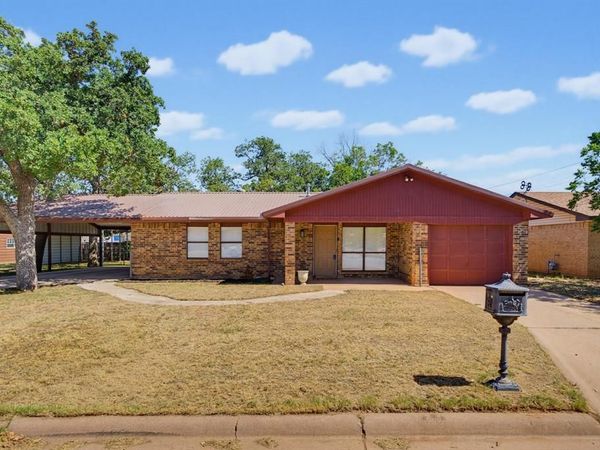 1674 Anson Avenue , Abilene, TX 79601