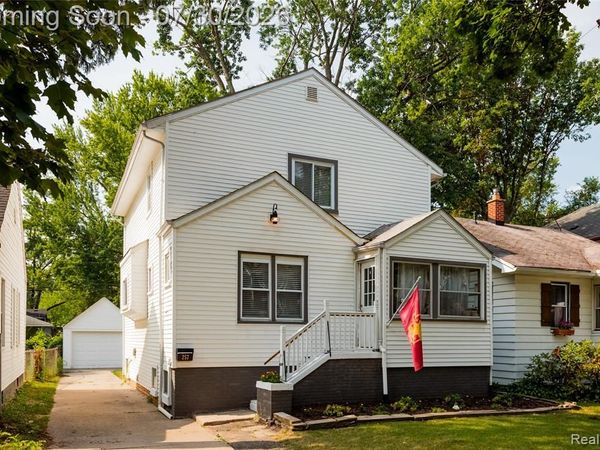 257 W Chesterfield Street, Ferndale, Mi 48220