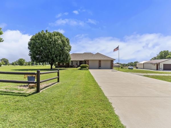 132 Napper Lane, Billings, MO 65610