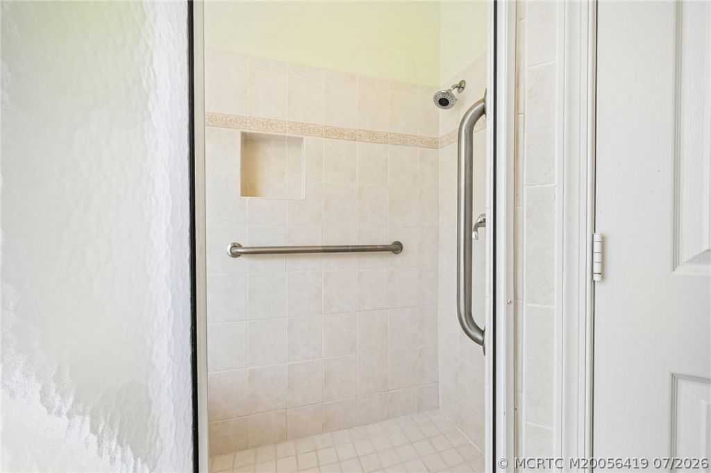 4516 NW Wandering Oak Court, Jensen Beach, FL 34957 Photo