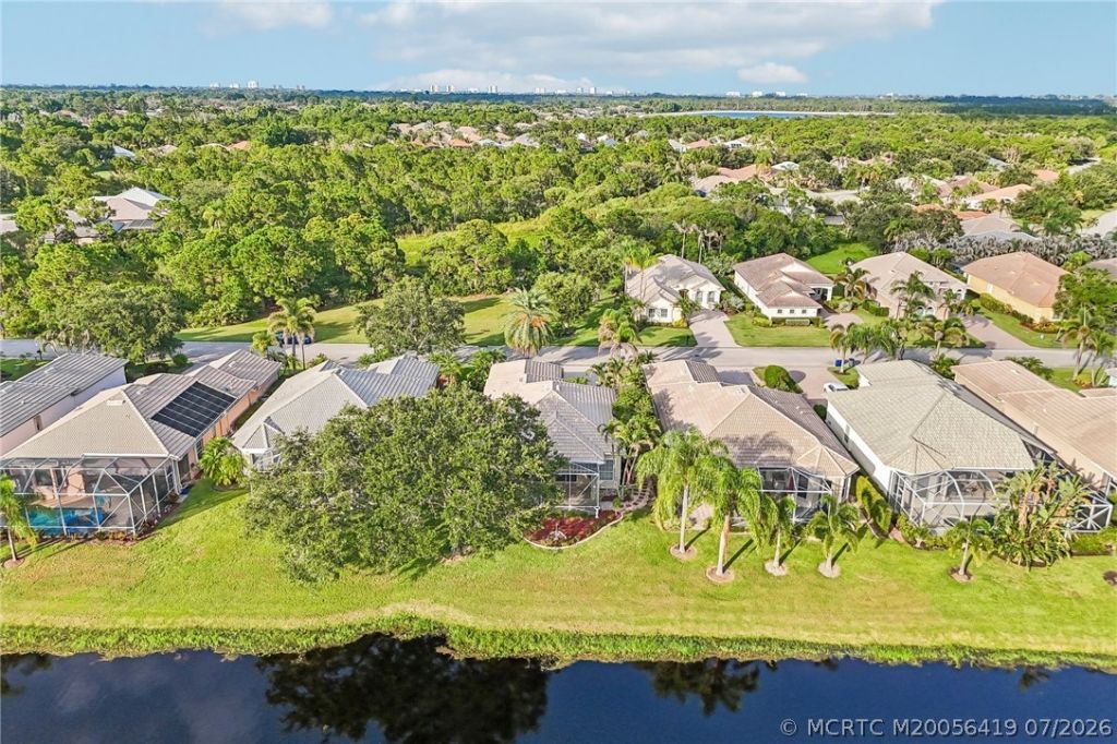 4516 NW Wandering Oak Court, Jensen Beach, FL 34957 Photo