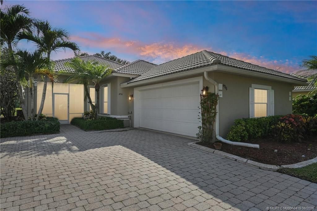 4516 NW Wandering Oak Court, Jensen Beach, FL 34957 Photo
