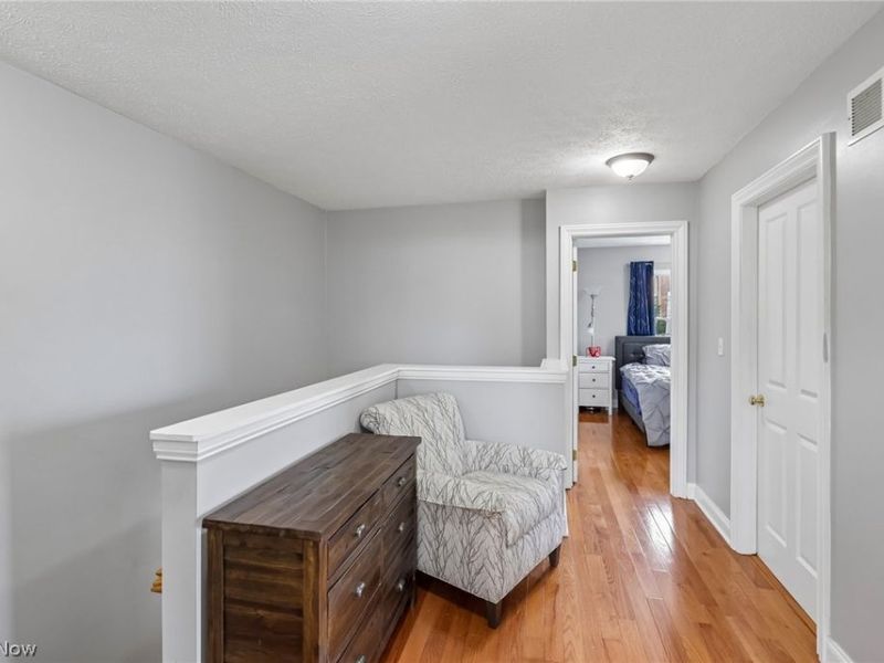 2708 Martin Luther King Jr Drive, Cleveland, OH 44104 Photo 21