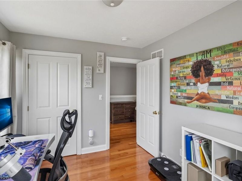 2708 Martin Luther King Jr Drive, Cleveland, OH 44104 Photo 25