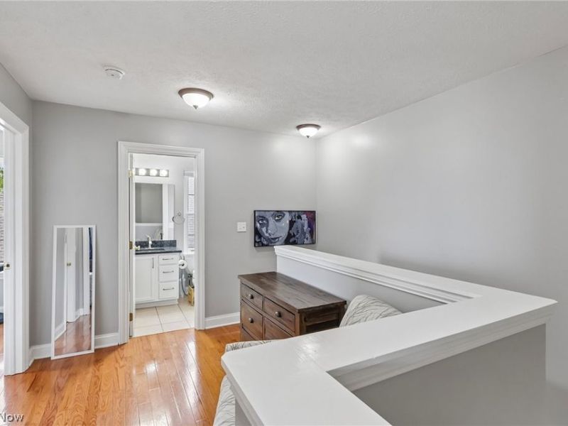 2708 Martin Luther King Jr Drive, Cleveland, OH 44104 Photo 29