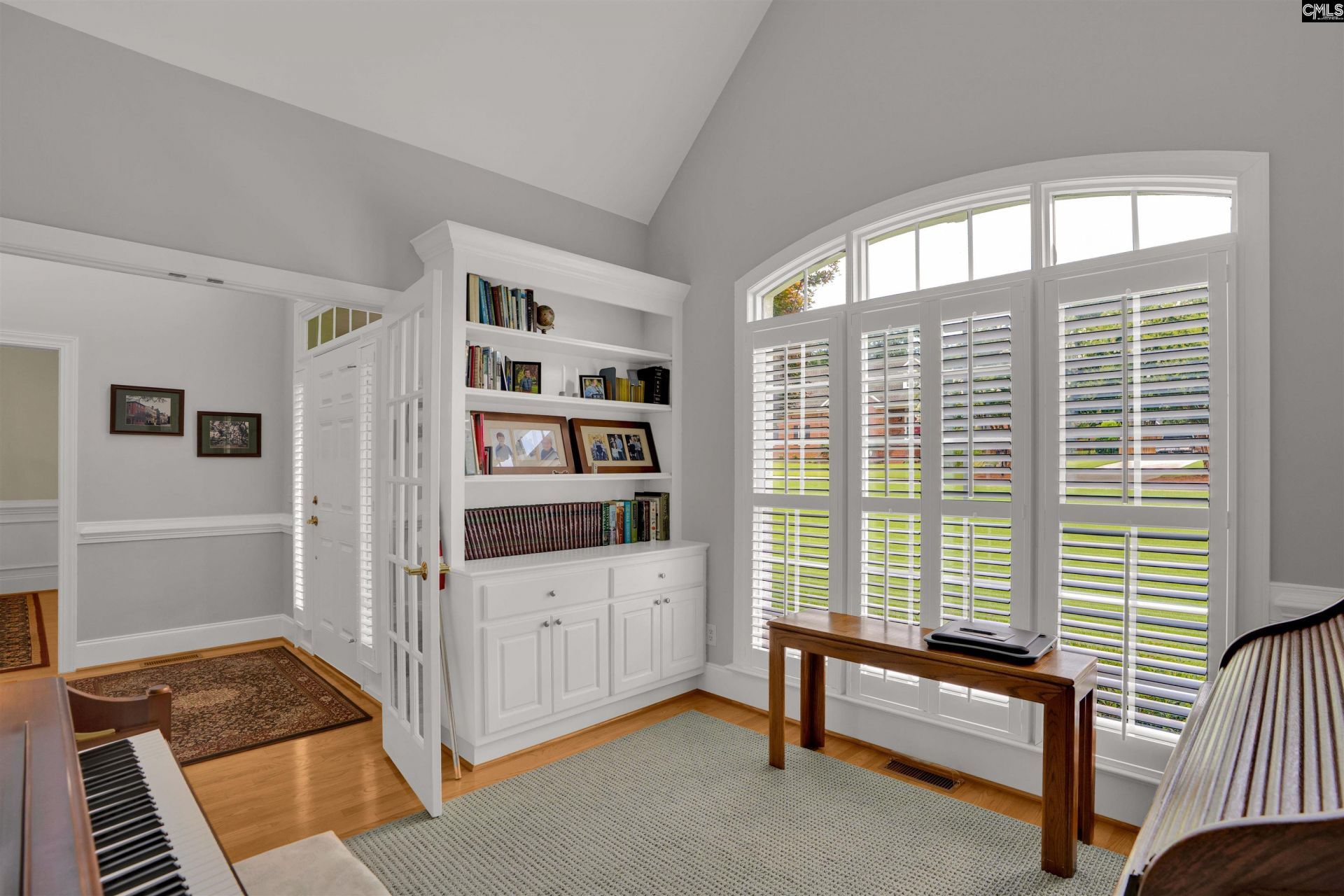 108 Inverness Drive Photo 7