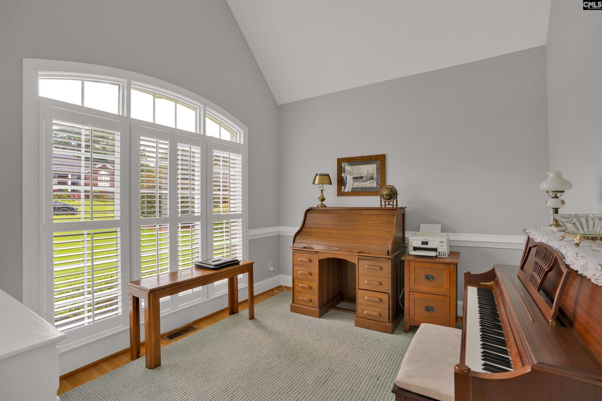 108 Inverness Drive Photo 8