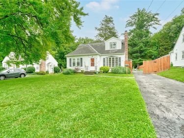 8 Wyncrest Drive, Rochester, NY 14624