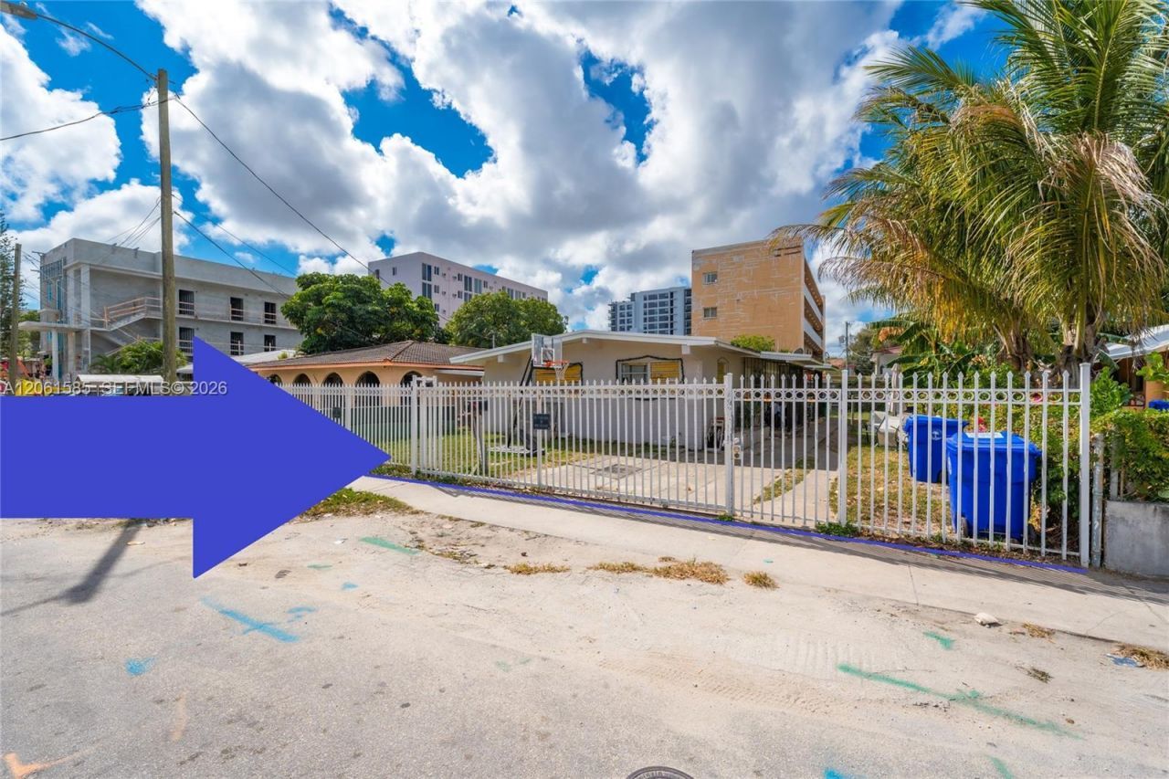 1552 NW 15th Ave , Miami, FL 33125 Photo